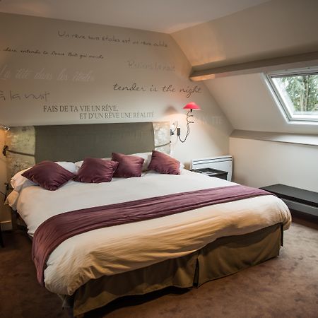 Logis Ar Milin Hotel Chateaubourg  Bagian luar foto
