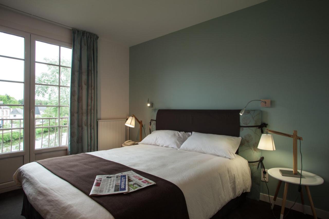 Logis Ar Milin Hotel Chateaubourg  Bagian luar foto