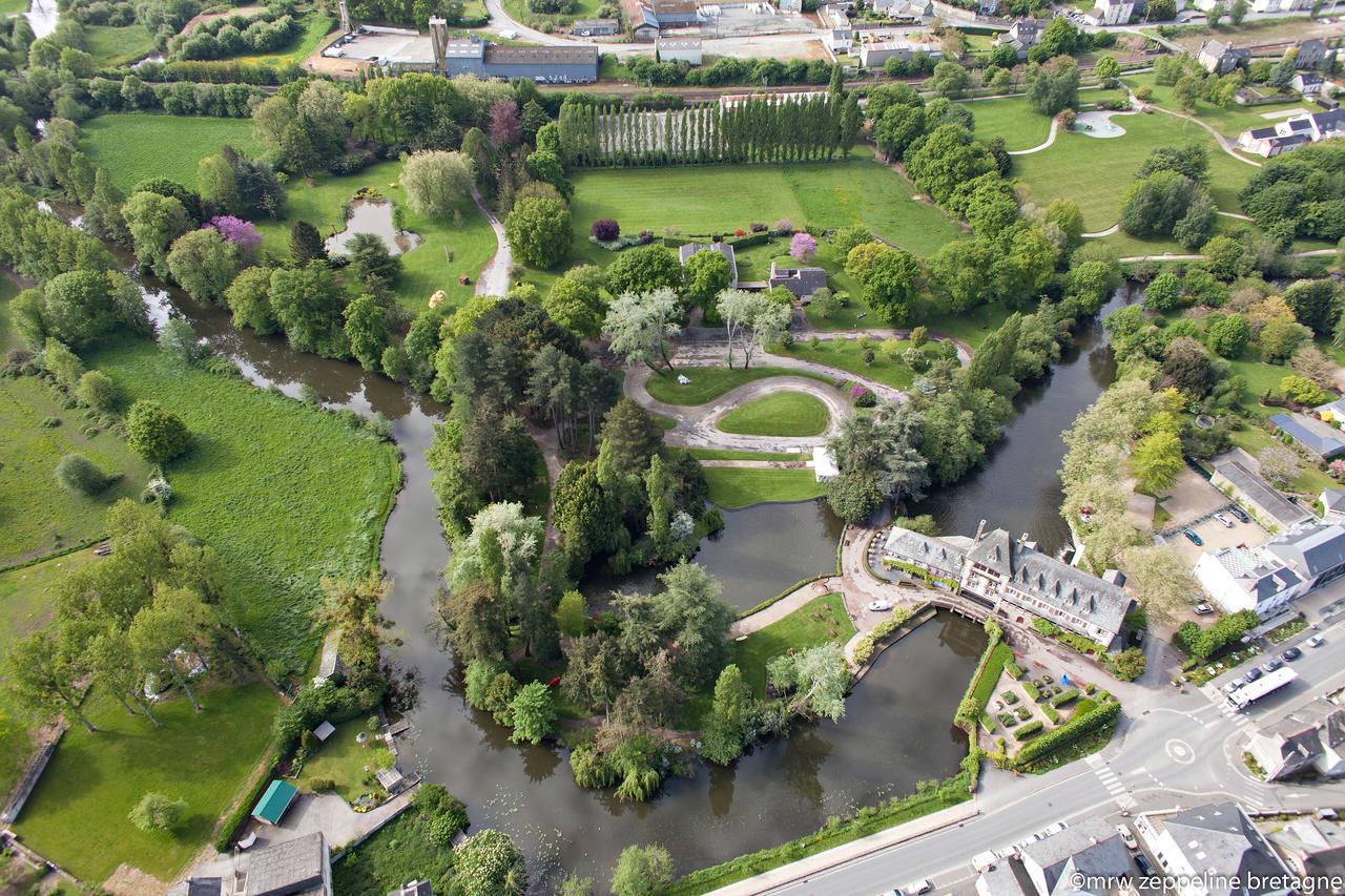 Logis Ar Milin Hotel Chateaubourg  Bagian luar foto